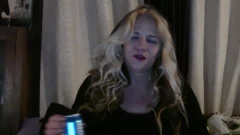 yourmomma999 online show from 26, 1, 2025