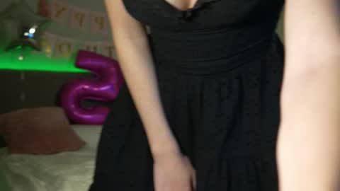 Snapshot of yournaughtymiss chatting on 4, 3, 2025 Eva online show from 4, 3, 2025