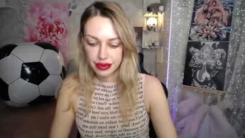 Snapshot of yournickyadamidi chatting on 5, 7, 2026 Nicky online show from 5, 7, 2026
