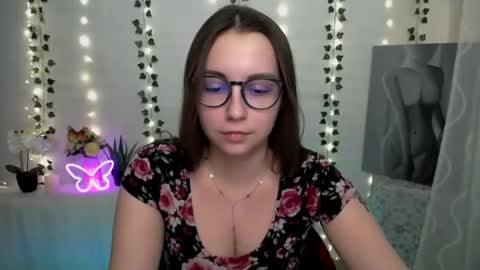 Snapshot of yours_piece_of_happiness_ chatting on 25, 1, 2025 Happy online show from 25, 1, 2025