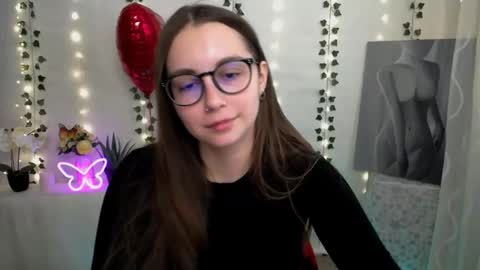Snapshot of yours_piece_of_happiness_ chatting on 10, 2, 2025 Happy online show from 10, 2, 2025