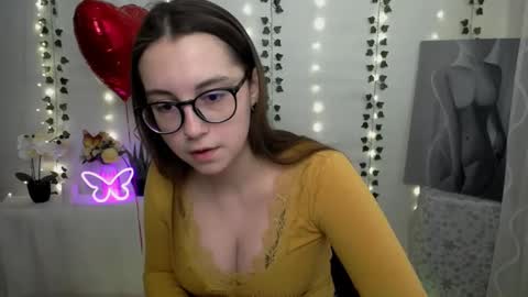 Snapshot of yours_piece_of_happiness_ chatting on 12, 2, 2025 Happy online show from 12, 2, 2025