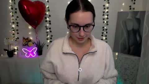 Snapshot of yours_piece_of_happiness_ chatting on 13, 2, 2025 Happy online show from 13, 2, 2025