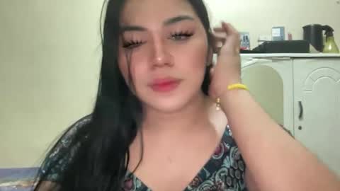 LALA online show from 5, 4, 2026