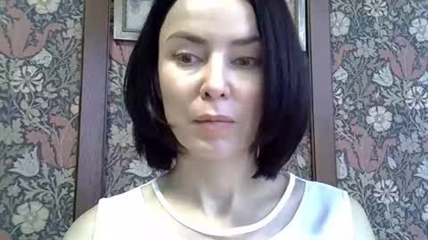 yoursofia_ online show from 18, 11, 2025