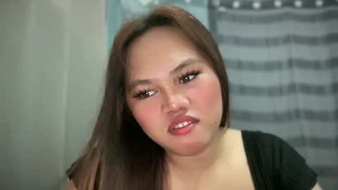yourspecialgirl_rhea online show from 26, 6, 2026