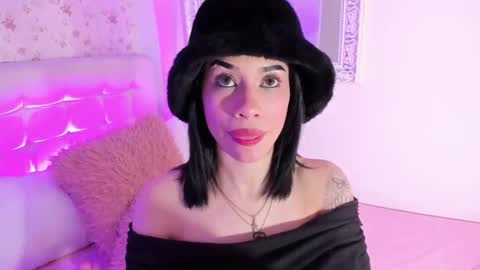    online show from 14, 12, 2025