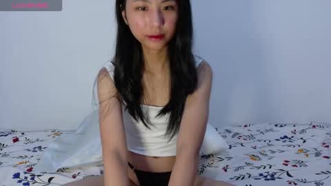 Snapshot of yoursweetestkiwi chatting on 21, 11, 2025 Kiwi online show from 21, 11, 2025