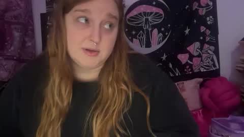 Snapshot of yourthickgingergoddess chatting on 14, 12, 2025 yourthickgingergoddess online show from 14, 12, 2025
