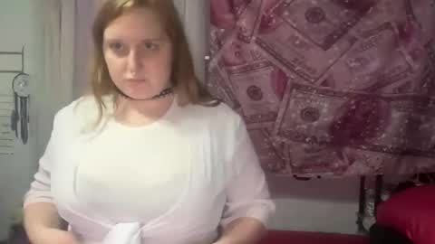 Snapshot of yourthickgingergoddess chatting on 16, 12, 2025 yourthickgingergoddess online show from 16, 12, 2025
