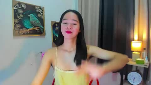 Snapshot of yourtinybunny chatting on 19, 5, 2026 yourtinybunny online show from 19, 5, 2026