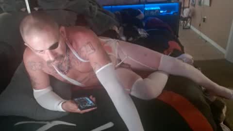 Snapshot of yourtoy480 chatting on 24, 5, 2026 yourtoy480 online show from 24, 5, 2026