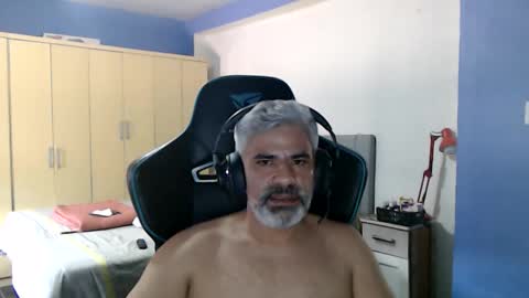 yourtoytoyoumaster3 online show from 28, 11, 2025