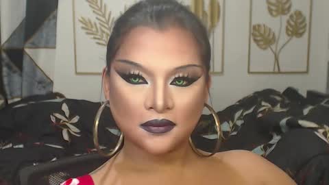 Snapshot of yourtrannyqueenxxx chatting on 21, 9, 2025 Anastacia Grey online show from 21, 9, 2025