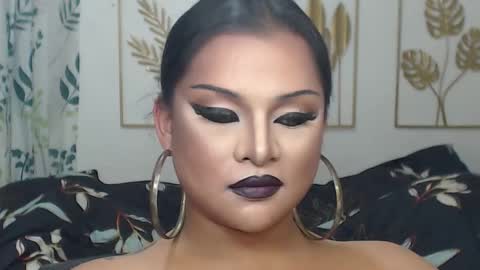 Snapshot of yourtrannyqueenxxx chatting on 22, 11, 2025 Anastacia Grey online show from 22, 11, 2025