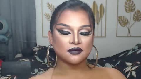 Snapshot of yourtrannyqueenxxx chatting on 2, 12, 2025 Anastacia Grey online show from 2, 12, 2025