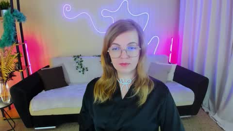 Alice online show from 10, 10, 2025