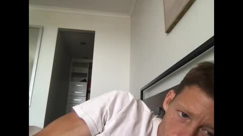 yoyoyo1221 online show from 5, 5, 2026
