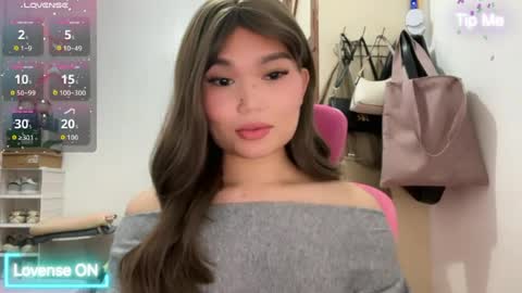 Snapshot of yrdrmgrl_jennie26 chatting on 11, 7, 2026 yrdrmgrl_jennie26 online show from 11, 7, 2026