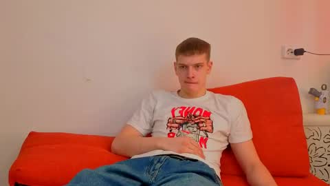 Snapshot of yrshela chatting on 21, 4, 2026 yrshela online show from 21, 4, 2026