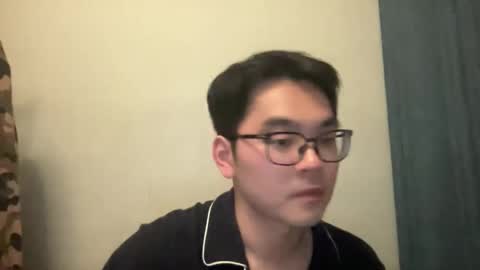 Albert Locko online show from 5, 4, 2026