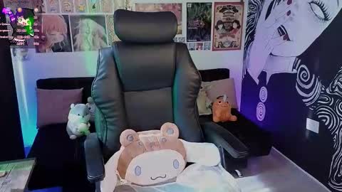    rawr   Anne Independent model      online show from 13, 11, 2025