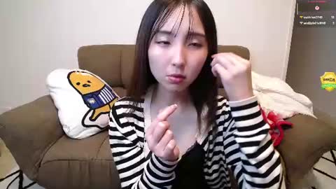yui_x online show from 21, 7, 2026