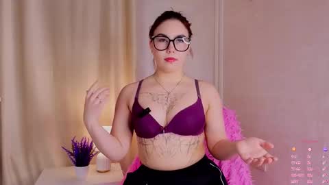 Snapshot of yukointerrante chatting on 30, 11, 2025 Amy Novak online show from 30, 11, 2025