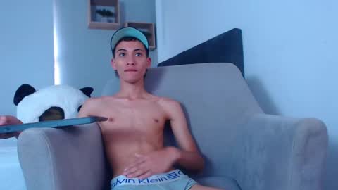 yulian_vasquez online show from 20, 2, 2025