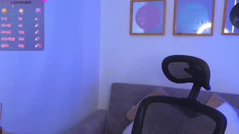 yulian_vasquez online show from 10, 9, 2025