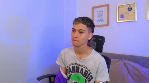 yulian_vasquez online show from 1, 11, 2025