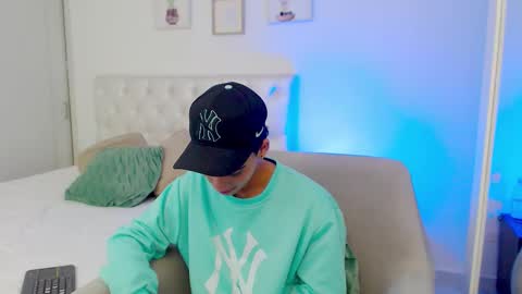 yulian_vasquez online show from 26, 2, 2026