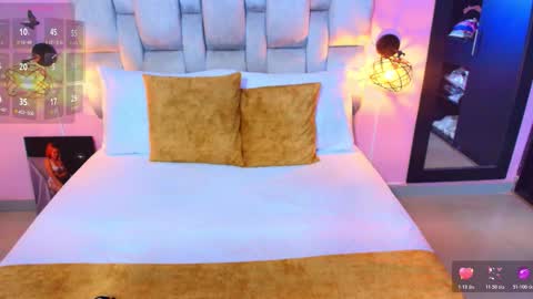 Snapshot of yulina_xue chatting on 27, 11, 2025 Yulina online show from 27, 11, 2025