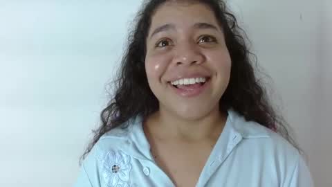 Yuli and SaraIndependent model online show from 22, 1, 2025