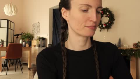 yulla dao online show from 9, 12, 2024