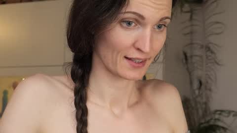 yulla dao online show from 25, 2, 2025