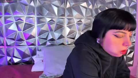 YUMEKO  online show from 21, 10, 2025