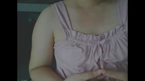 Snapshot of yumi123_ chatting on 7, 10, 2025 yumi123_ online show from 7, 10, 2025