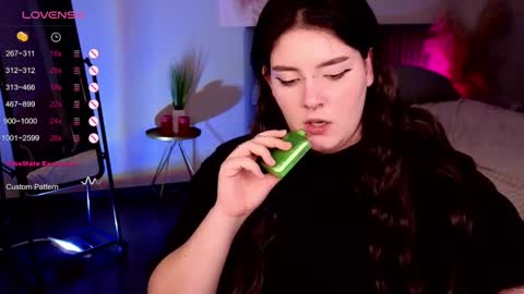 YumemiyaYumi online show from 1, 3, 2025