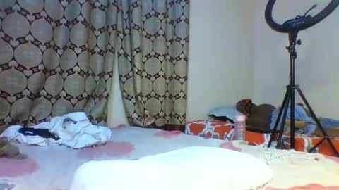 Snapshot of yummyboobies20 chatting on 5, 10, 2025 Curvy online show from 5, 10, 2025