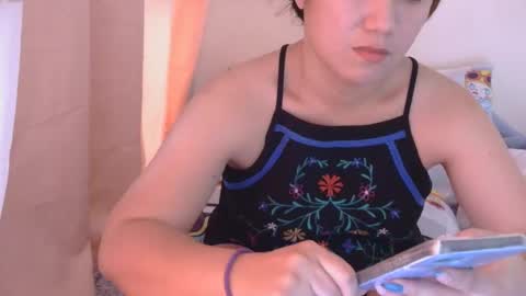 yummyclaya online show from 6, 4, 2026