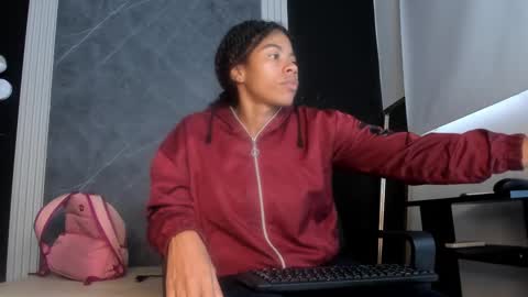 Yummyduo online show from 17, 2, 2025