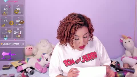 yunahott_ online show from 6, 12, 2024