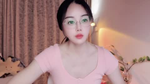 Snapshot of yuner0715 chatting on 5, 7, 2026 YunEr online show from 5, 7, 2026