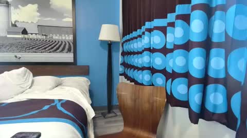 yungbul1 online show from 1, 12, 2025