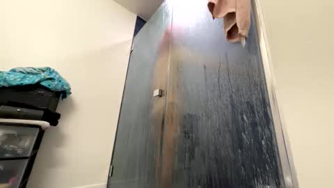 Snapshot of yungfemslut chatting on 18, 11, 2025 BbyTSSLut online show from 18, 11, 2025