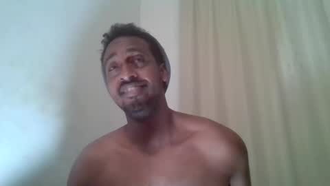 Snapshot of yungma chatting on 15, 12, 2024 yungswade online show from 15, 12, 2024