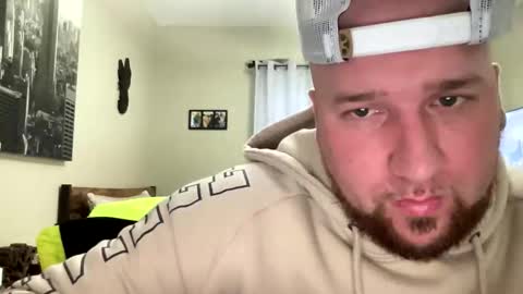 Snapshot of yungmugger47 chatting on 21, 12, 2025 yungmugger47 online show from 21, 12, 2025