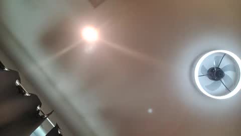 Snapshot of yungnhandsumdee chatting on 21, 9, 2025 yungnhandsumdee online show from 21, 9, 2025