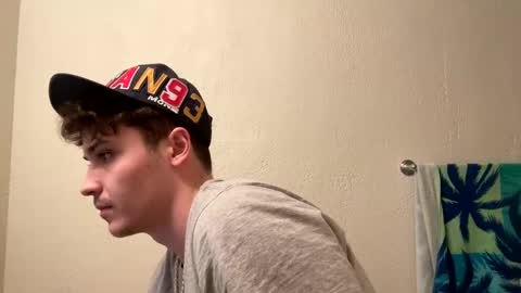 yungstudbev online show from 8, 1, 2025